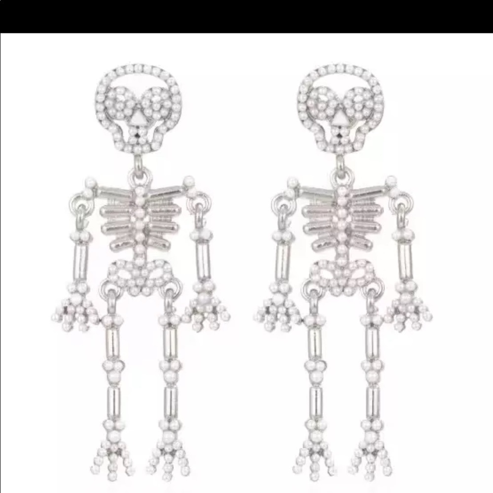 Gorgeous Pearl Silver Skeleton Dangle Earrings